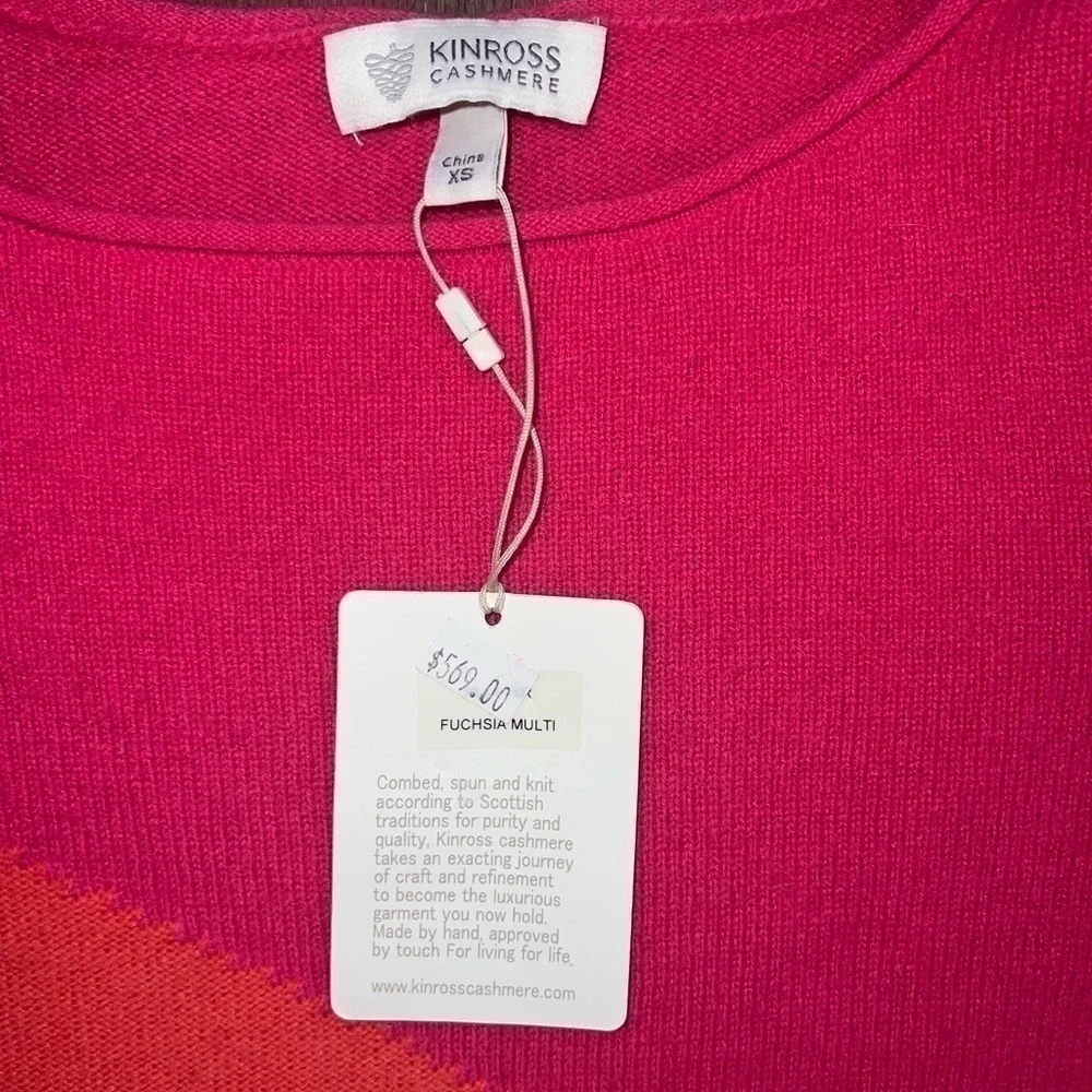 NWT Kinross Cashmere sweater. - Picture 4 of 4